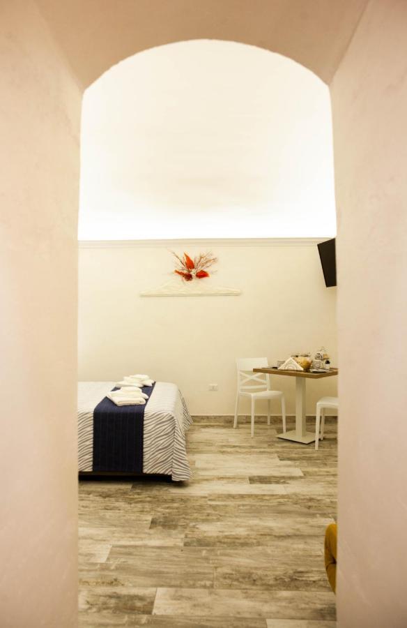 Plebiscito House - Casa Vacanze Napoli ภายนอก รูปภาพ