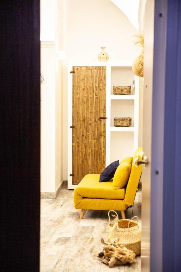 Plebiscito House - Casa Vacanze Napoli ภายนอก รูปภาพ