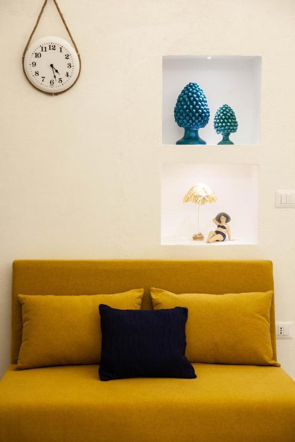 Plebiscito House - Casa Vacanze Napoli ภายนอก รูปภาพ
