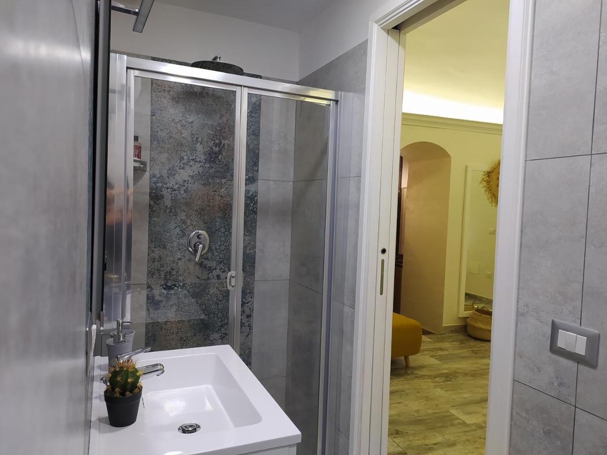 Plebiscito House - Casa Vacanze Napoli ภายนอก รูปภาพ